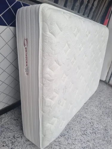 Colchão casal Orthocrin serie 703, Luxo Aceito cartão e entrego