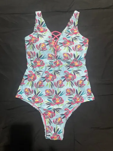 Maiô azul claro Bluebeach G floral
