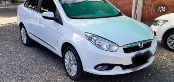 Fiat Grand Siena Essence 1.6 Flex 16V 2017