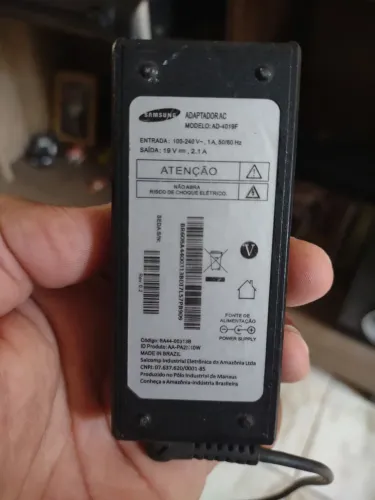Fonte Samsung para laptop 19v 2.1 modelo AD-4019F