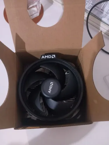 AMD Wraith Stealth (Cooler Box AMD AM4) - Lacrado