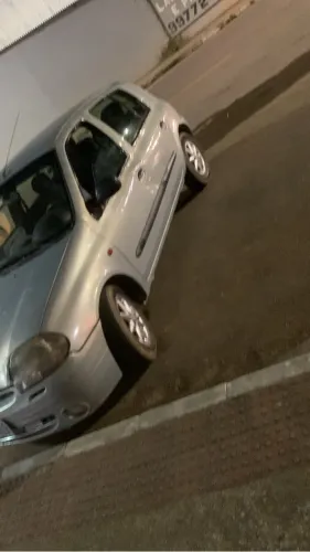 Renault Clio RT/ Privil. 1.0/1.0 Hi-power 16V 5P 2001