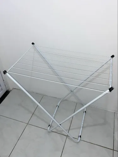Varal de roupas para apartamento/kitnet
