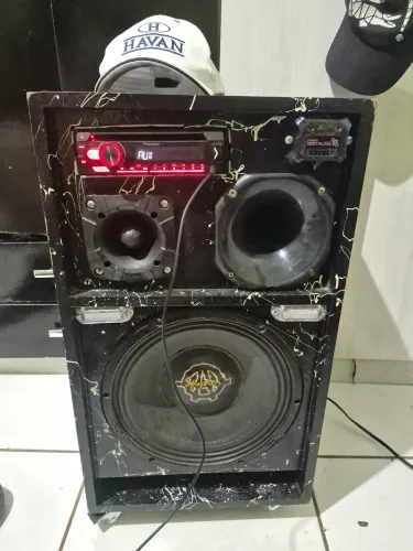 Caixa de som bob spyder kaos 550w