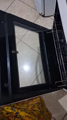 Fogao em bom estado