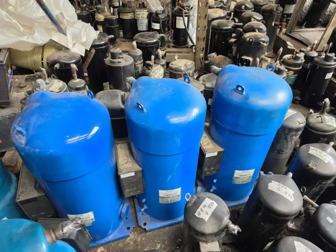 Compressor danfoss 30 TR gás 410a Tensão 380v