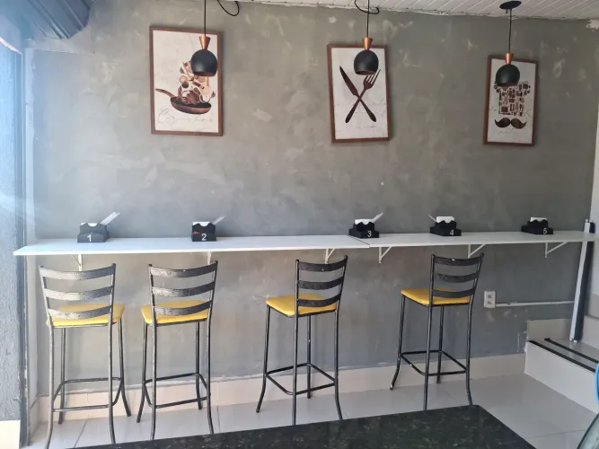 ? VENDE-SE PONTO COMERCIAL - RESTAURANTE COMPLETO E PRONTO PARA FUNCIONAR?