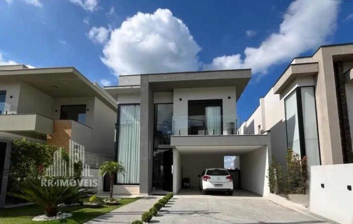 RR101206 Casa 220m² CONDOMÍNIO NEW VILLE - OPORTUNIDADE - 3 Suítes 4 Vagas - Santana de Pa