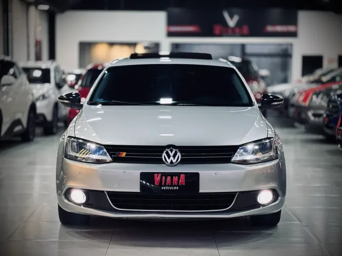 Volkswagen Jetta Highline 2.0 TSI 16V 4P Tiptronic 2012