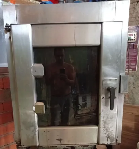 FORNO a gás 8 esteiras Tedesco