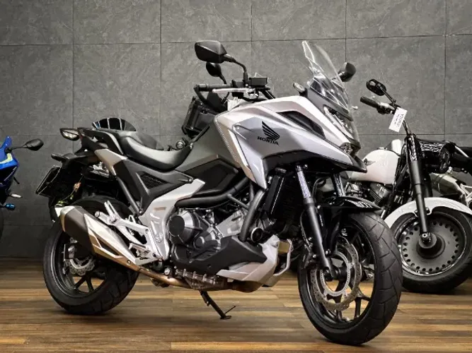 Honda NC750X 2024/2025