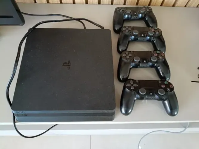 PlayStation 4