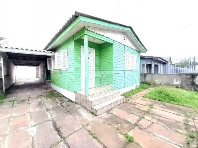 TERRENO PLANO COM 300m²