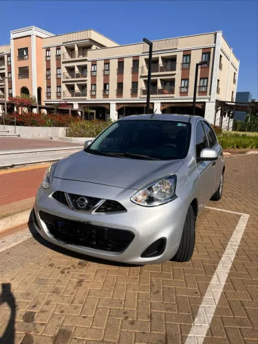 Nissan March S 1.0 16V Flex Fuel 5P 2015