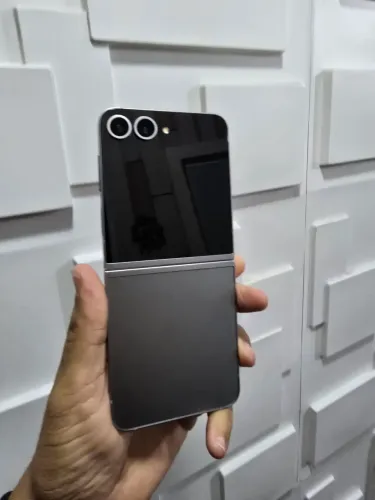 Galaxy Z Flip 6