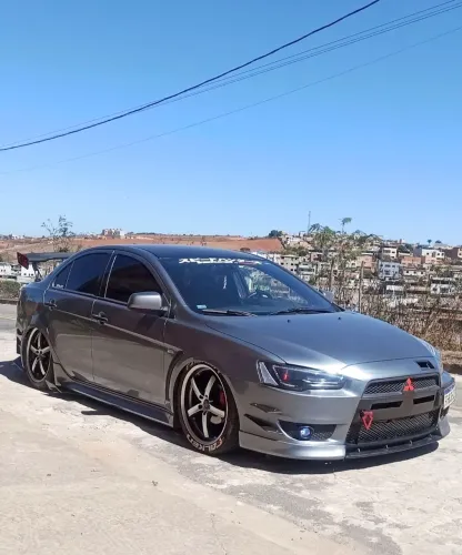 Mitsubishi Lancer 2.0 16V 160cv Aut. 2014