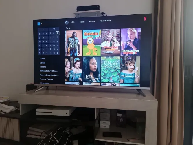 TV Philips - Excelente estado - Smart TV Philips 50PUG6654/78