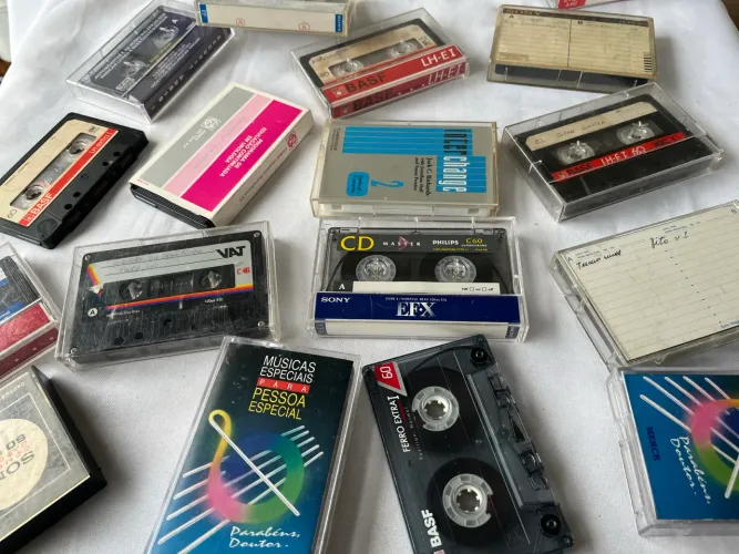  Kit. De 10 fitas K 7. Alguma musica do Roberto Carlos Daniela. Merculis