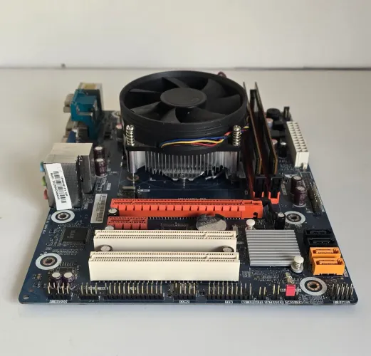 Kit Intel I3 + Placa mãe IPMH81-P1 + 8gb ram DDR3