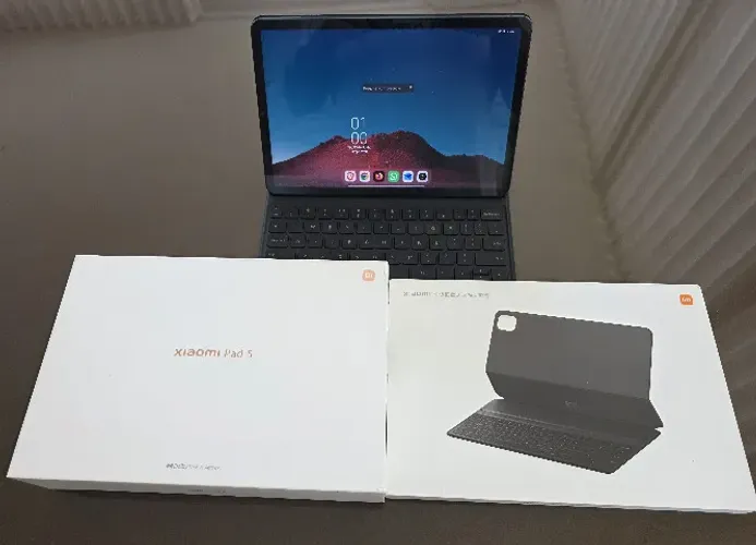 Tablet Xiaomi Pad 5 preto + Capa Magnética Original