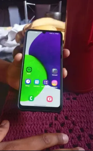Estou vendendo esse celular muito bom de 128gb