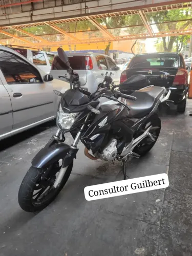CB250F Twister CBS 2020