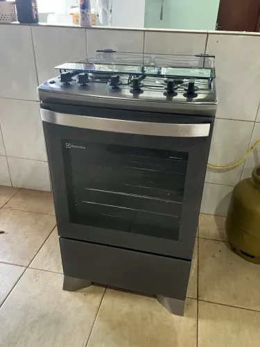 Fogão 4 bocas Electrolux Perfect cook