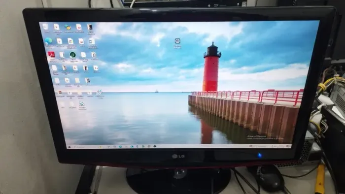 monitor Lg 23"