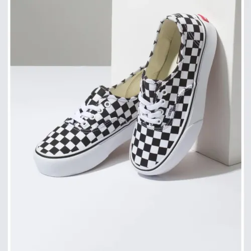 Vans original Authentic Platform.