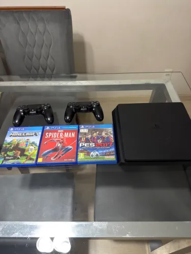 PlayStation 4 Slim 1 TB
