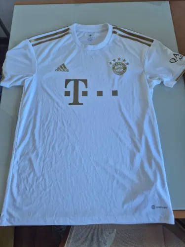Camisa Bayern Munique 2022-2023