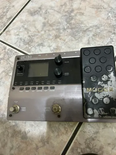 Pedaleira MOOER GE150