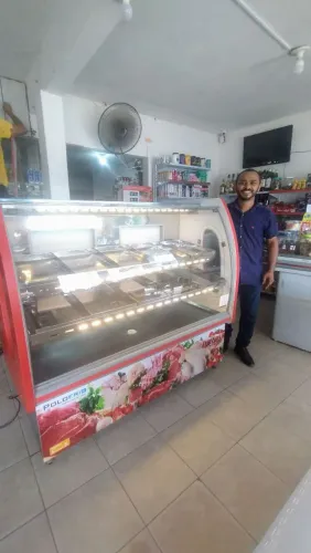 BALCÃO DE AÇOUGUE 1.50 METRO AVÍCOLA POLO FRIO ?