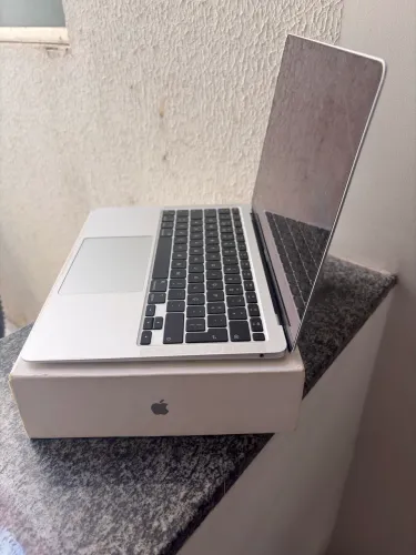 VENDO MACBOOK CHIP M1