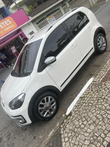 Volkswagen Up! Cross 1.0 TSI Total Flex 12V 5P 2017