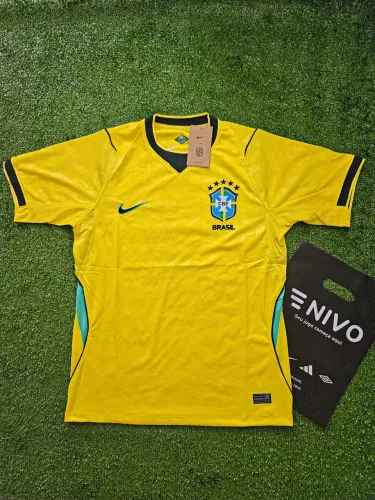Camisa Brasil Amarela Masculina 26/27 - Tamanho G