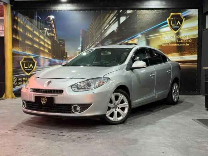 Renault Fluence Sed. Dynamique 2.0 16V Flex Aut. 2013