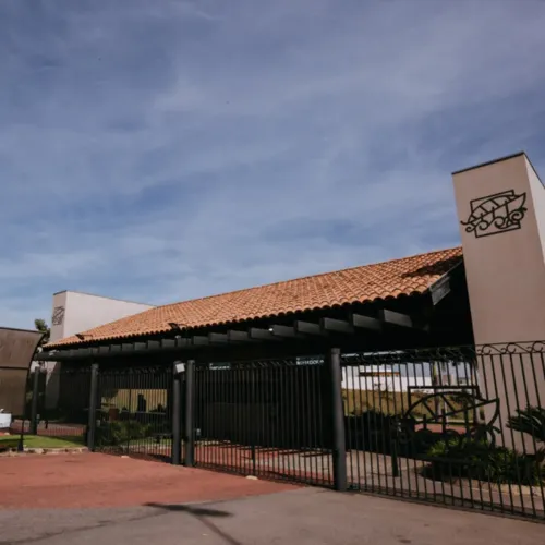 Condomínio Portal dos Bandeirantes