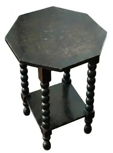 Mesa Coluna octogonal Madeira nobre estilo Manuelino Colunas torneadas prateleira inferior