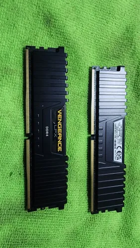 Memoria DDR4 16GB 3200