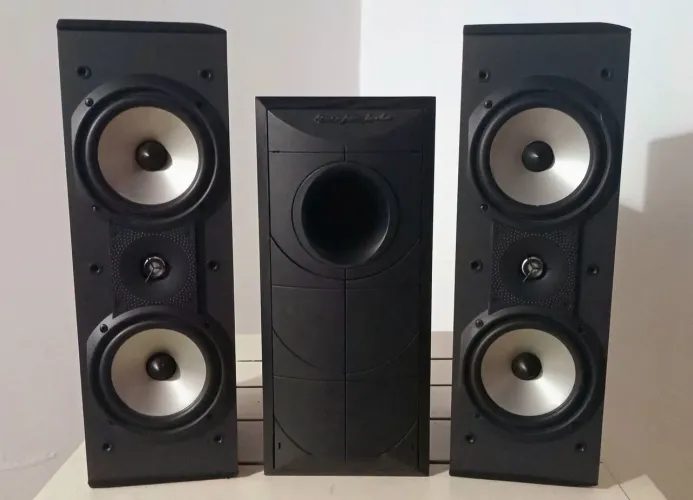 Caixas Paradigma home theater