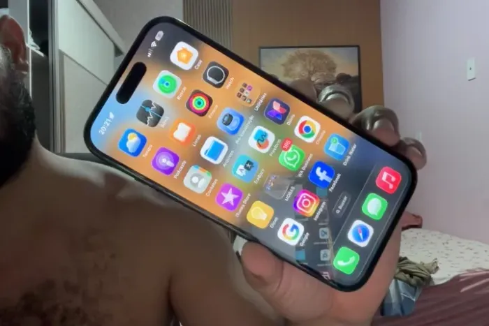 Iphone 15 (MTP63BR/A)