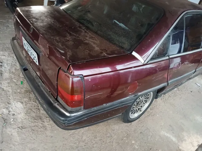 Chevrolet Omega GLS 2.2 / 2.0 (álcool) 1993