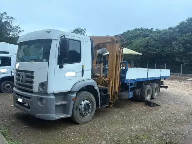 VW 24250 Carroceria Munck 10T  