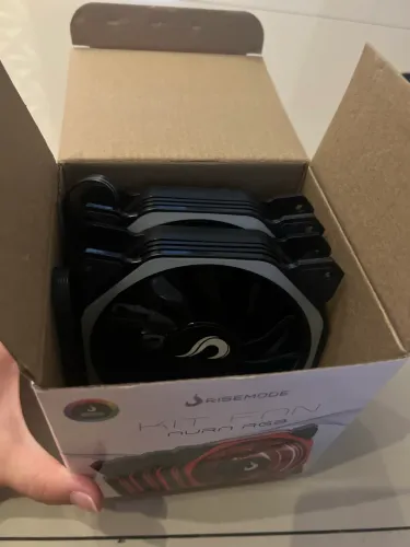 Kit 2 ventoinhas (cooler fans) RGB Rise Mode Aura 