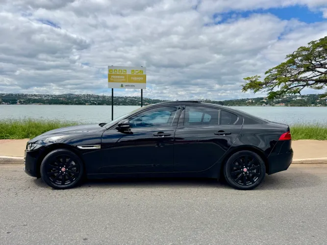 Jaguar XE 2.0 Turbocharged Pure 240cv Aut. 2017