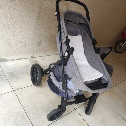 Kit carrinho, bebê conforto e Moisés 