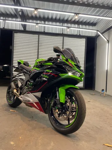 Kawasaki Zx6