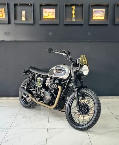 Triumph Bonneville T100