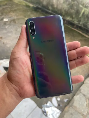 Samsung A50 pra vender ligeiro confira